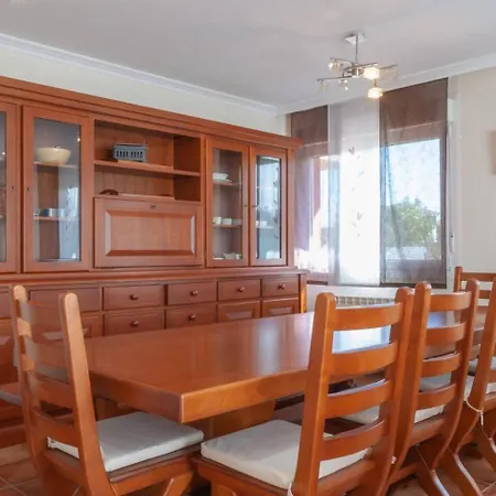 Av Casa Aurora Quintes ビリャビシオサ