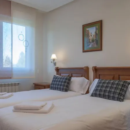 Avg Casa Aurora - Quintes * Villaviciosa (Asturias)